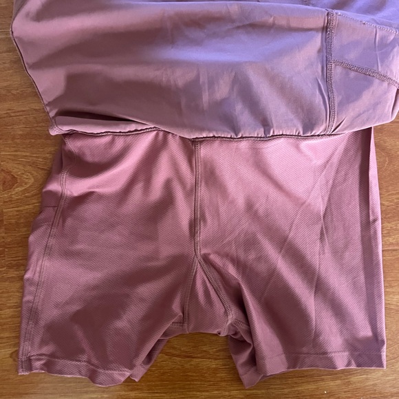 pink athletic skort - Picture 3 of 4